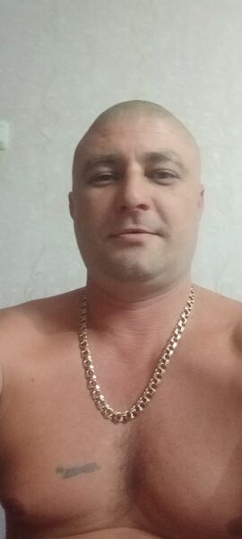  ,   David, 43 ,   ,   