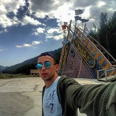  ,   VicMC, 33 ,     , c 