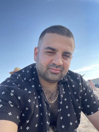  ,   Rafael, 32 ,   ,   