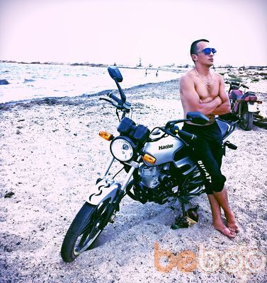  ,   RaUf, 37 ,   