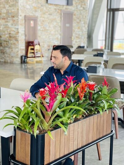  ,   Khan, 39 ,   ,   