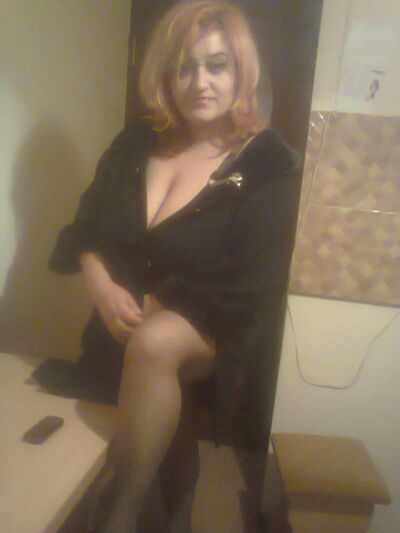  ,   Lusine, 42 ,   ,   , c 