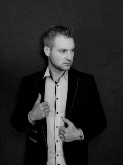  ,   Alexander, 31 ,   