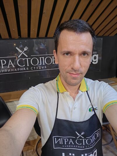  ,   Stanislav, 37 ,   ,   