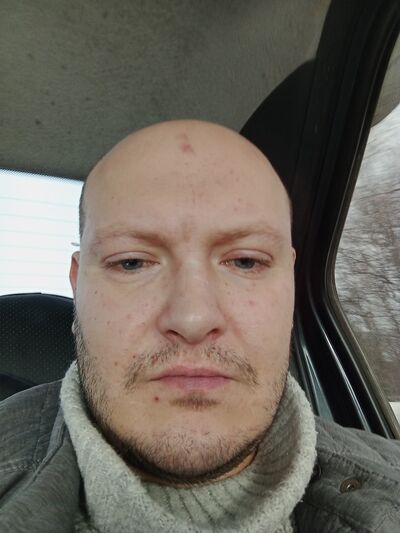   ,   Lion, 37 ,   
