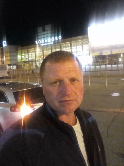  ,   Ivan, 40 ,     , c , 