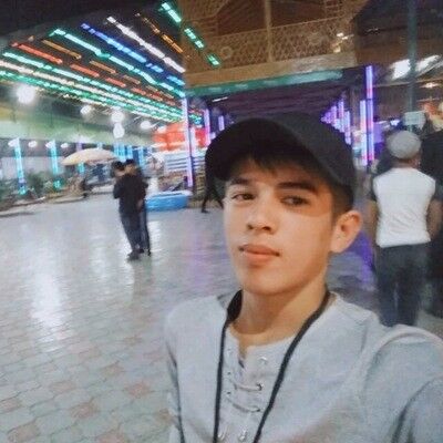  ,   Akbar, 25 ,   ,   , c 