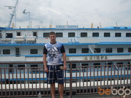 ,   Roman, 32 ,  