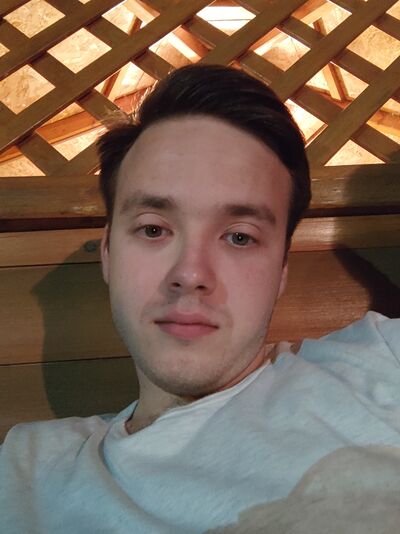  ,   Artyom, 25 ,   ,   