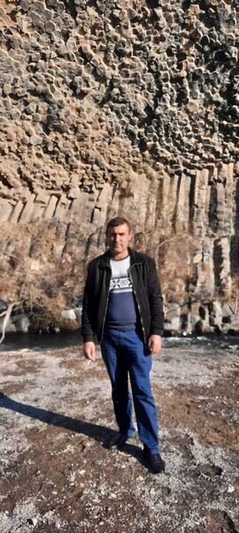  ,   Armen, 38 ,   ,   , c 