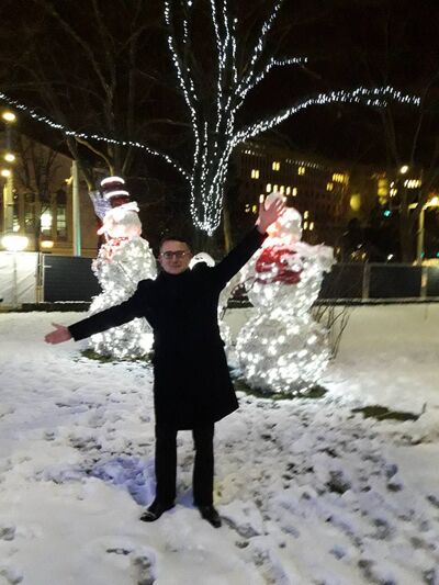  ,   Victor, 46 ,   ,   , c 