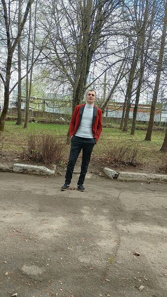  ,   Arman, 34 ,   ,   