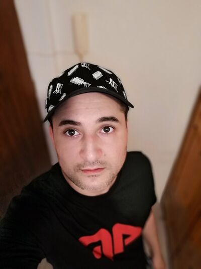  ,   Irakli, 40 ,   ,   