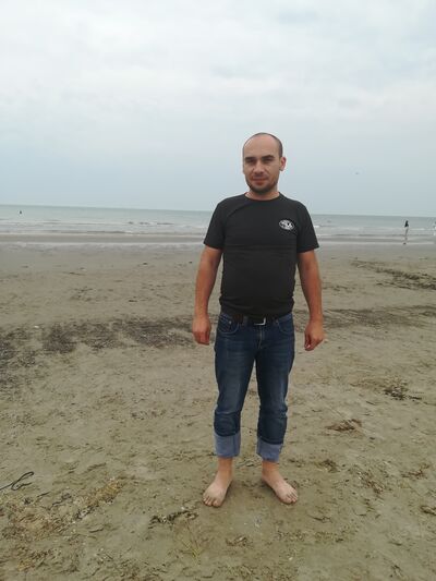  ,   Iulian, 37 ,   ,   