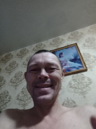  ,   Anton, 45 ,   ,   