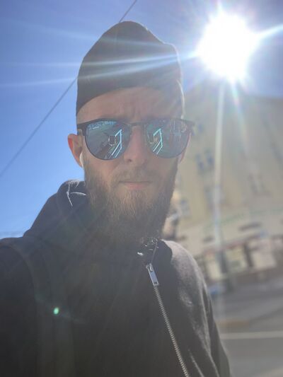  Praha,   Johnson, 34 ,   ,   