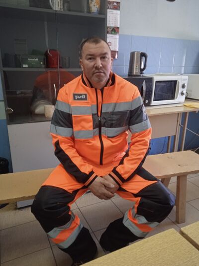  -,   , 44 ,   ,   