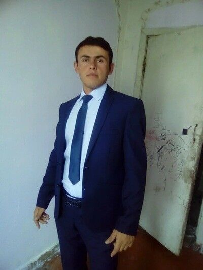 ,   Alik, 27 ,   