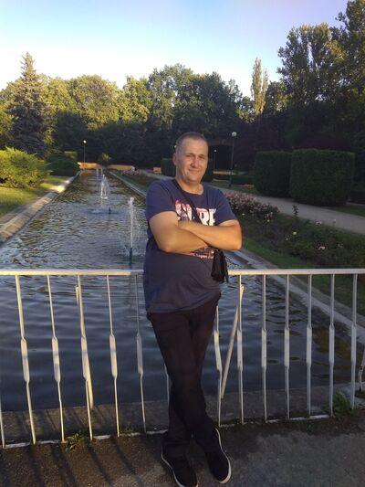  ,   Valentun, 32 ,   ,   , c , 