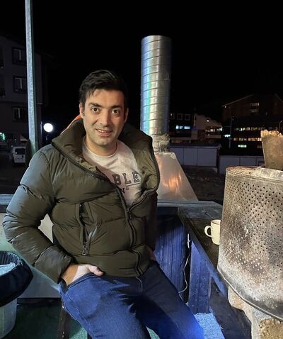  Soho,   Kerim, 38 ,   ,   