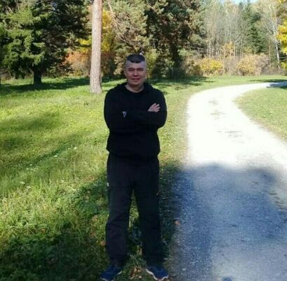  ,   Axell, 46 ,   , 