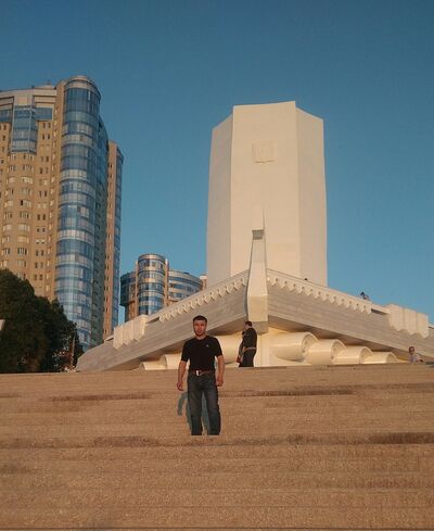  ,   Jorik, 44 ,   ,   , c 