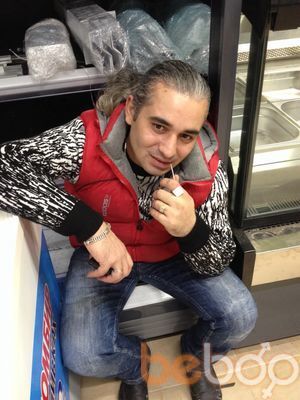  ,   Elnur, 47 ,   