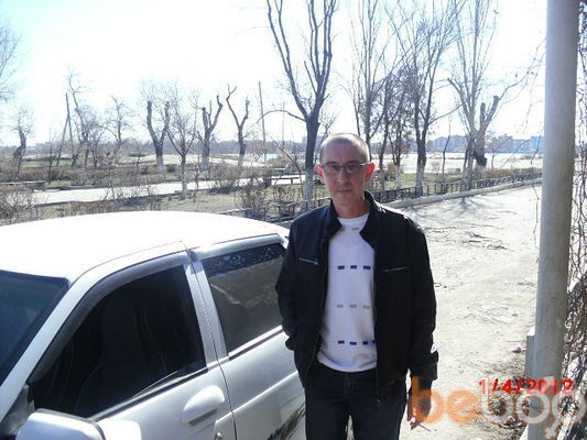  2292112  MISTER X, 52 ,    
