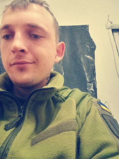  ,   Viktor, 26 ,   ,   , c 