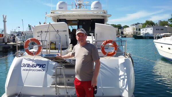  ,   Alex, 62 ,   ,   , c 