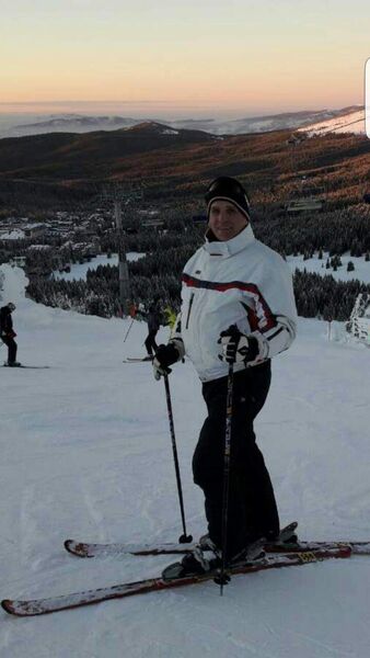 ,   Nusko, 49 ,   ,   