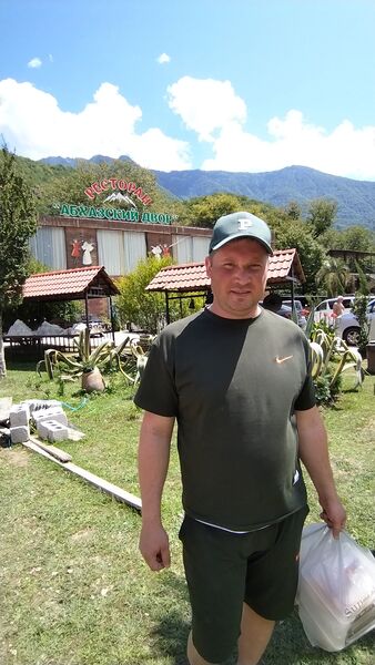  ,   Artem, 35 ,   ,   , c 