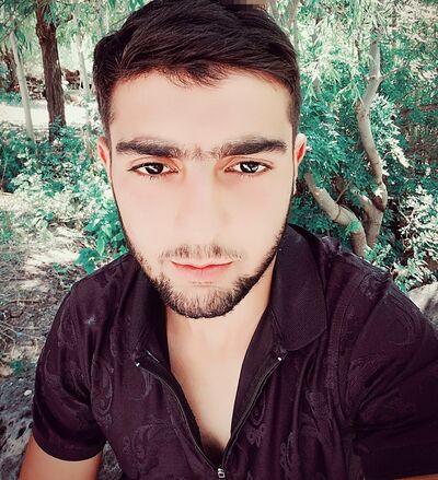  ,   Davit, 27 ,   ,   , c 