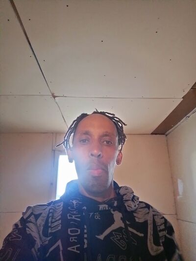  ,   Kamau, 41 ,   ,   