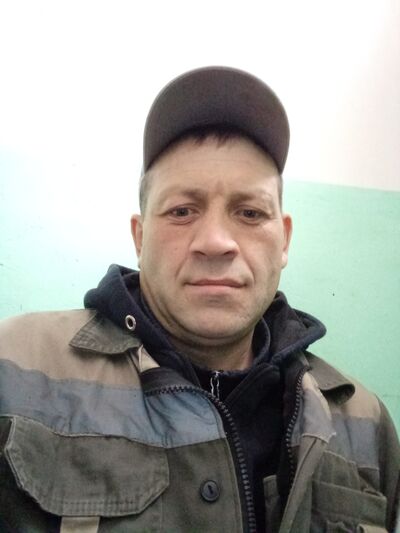  -,   Denis, 42 ,   ,   