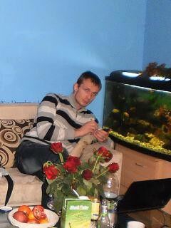  ,   Vadim, 40 ,   