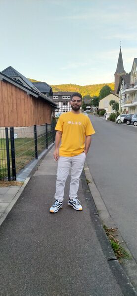  Frankfurt am Main,   Mahmou, 29 ,   ,   