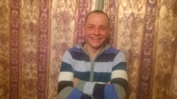  ,   Alex, 44 ,   ,   , c 