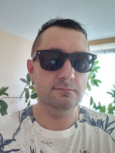  ,   Serhij, 44 ,   ,   