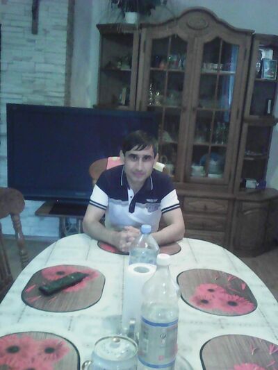  ,   Ami, 44 ,     , c 