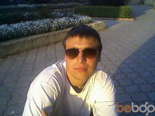  ,   Kalean, 35 ,  