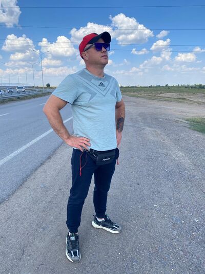  ,   Vladimir, 40 ,   ,   , c , 
