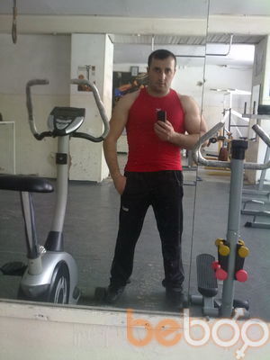  ,   Lyov, 39 ,   