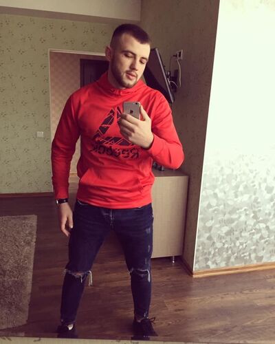  ,   Arteom, 28 ,   ,   , c 