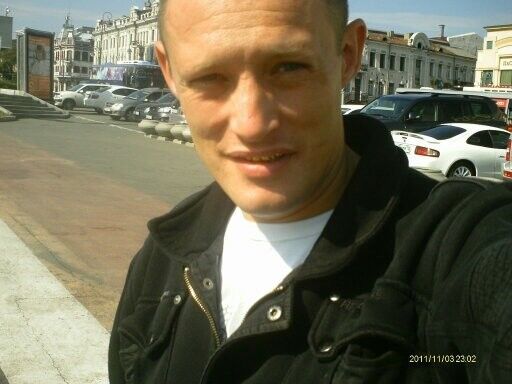  ,   Lev, 43 ,  