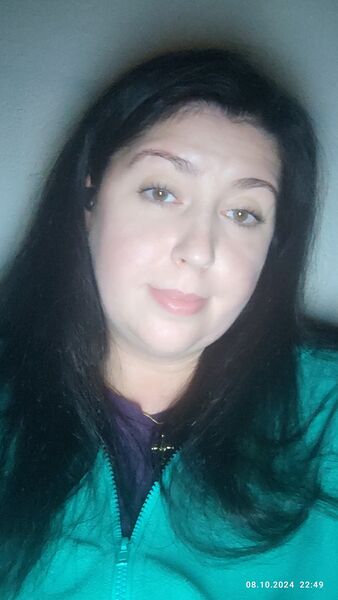  ,   tiana, 42 ,     