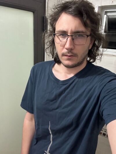  --,   , 27 ,     , c 