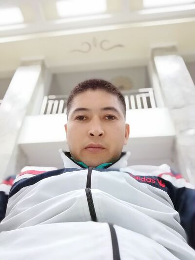  ,   Maksat, 37 ,  
