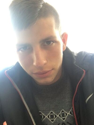  ,   Ivan, 25 ,   
