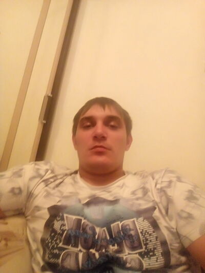  ,   Alex, 33 ,   